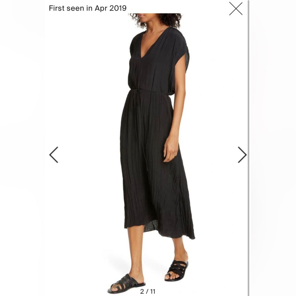 Vince V-neck Short-sleeve Pleated Crinkle Dress In Black